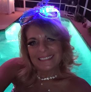 Meet your Posher, Anne